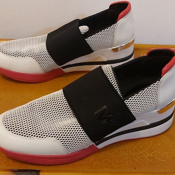 MK Michael Kors Sneakers slip on shoes white black & pink with heel - Picture 4 of 7